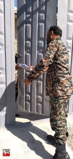لباس و کفش نو تن پوش محرومان آبادان