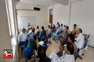 نشست جهاد تبیین با موضوع بصیرت و انتخابات در مرادآباد برگزار شد