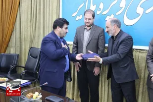 آیین تکریم و معارفه معاون سیاسی، امنیتی و اجتماعی فرمانداری ویژه ملایر برگزار شد