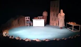 نمایش &laquo;تکه های سنگین سرب&raquo; در تبریز به روی صحنه می رود