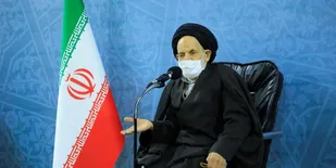 برخی افراد در داخل هنوز در دشمنی غربی&zwnj;ها با جمهوری اسلامی ایران تردید دارند