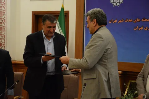 مبادله تفاهم نامه همکاری مشترک بازآفرینی شهری وزارت راه و شهرسازی و شهرداری تهران