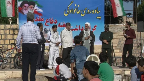 همایش پیاده روی خانوادگی در شهرستان گرمه برگزار شد