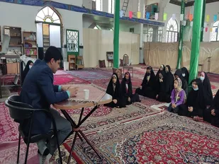 برگزاری نشست با موضوع " شرح سواد رسانه&zwnj;ای ویژه نوجوانان در مسجد حضرت ابوالفضل (ع) روستای مبارکه