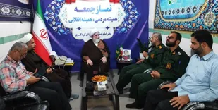 نماز جمعه در راس همه امور می&zwnj;باشد