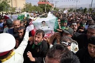 تشییع با شکوه دو شهید فراجا در یاسوج + ( فیلم و تصاویر )