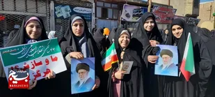 حضور حماسی بانوان شهرستان درمیان و شهر اسدیه در راهپیمایی ۲۲ بهمن ماه