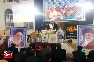 امروز وظیفه ما دفاع و پیروی از ولایت است