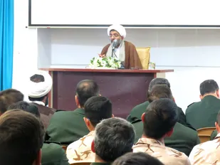 &nbsp;برگزاری جلسه بصیرتی هفته دفاع مقدس در ستاد سپاه استان