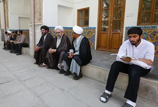 تجمع بزرگ طلاب و روحانیون تهران با عنوان &laquo;روحانیت صدای مردم&raquo;