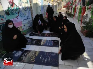 غبار روبی وعطر افشانی مزار شهدا در زاهدان برگزار شد