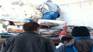 تداوم کمک های مردمی آذربایجان شرقی به زلزله زدگان خوی