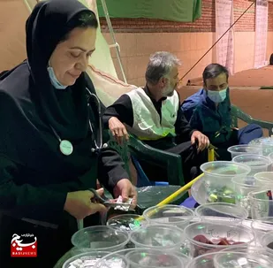 دل به جاده&zwnj;های جهادی؛ روایت بانویی که پرستاری را با خدمت معنا می&zwnj;کند