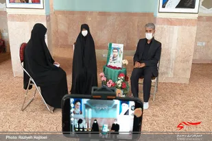 سومین برنامه دیدار با خانواده شهدا بصورت آنلاین در همدان