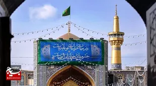 تشرف یک جوان کره&zwnj;ای به دین مبین اسلام در حرم مطهر رضوی