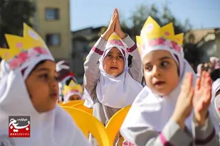 در روز اول مهر چگونه از کودکان جدا شویم/ توصیه&zwnj;های روانشناسی به والدین