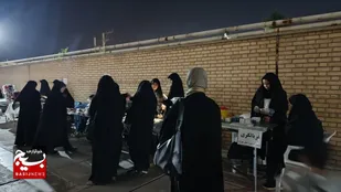 برپایی میز خدمت ویژه بانوان کیانشهر به مناسبت هفته بسیج