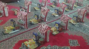 14 بسته معیشتی بین نیازمندان این روستا توزیع گردید