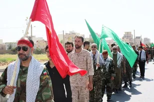 شکوه اقتدار بسيج ،حقارت دشمن،پیامي برای وادادگان/محمد ولايتي