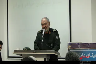وحدت و همدلی نیاز امروز جامعه ما است/ استمرار انقلاب منوط به پیروی از مقام معظم رهبری است
