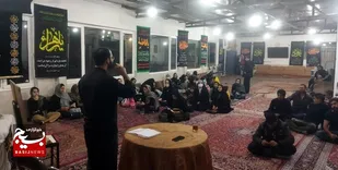 اینجا شرط حضور ناشنوا بودن است