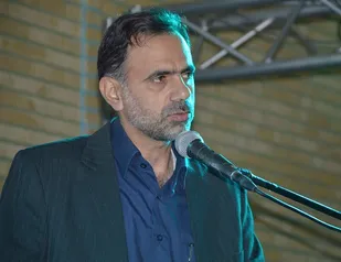 جامعه کارگری شکننده&zwnj;ترین قشر در بحران&zwnj;&zwnj;های اقتصادی/برای حل معضل بیکاری باید تولید رونق بگیرد