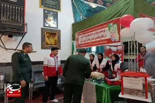 برپایی نمایشگاه &laquo;مشق جنگ&raquo; در صالح آباد