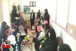 حضور جمعی از بسیجیان و تیم های سفیران مهر در دفتر کار رئیس پلیس امنیت اخلاقی