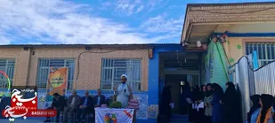 علم جهان را جهان آدمی می کند و ایمان روان را روان آدمیت می سازد