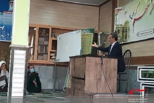 دشمن خواستار سوق دادن تفکرات ما به سمت خواسته هایش است