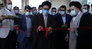 تولیدکنندگان مجاهدان پیشرفت کشور هستند