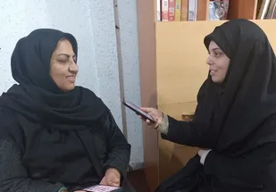 کارآفرینی که ۲۷ سال هنر معرق کاری را زنده نگه داشت