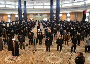 نماز ظهر عاشورا در ایلام اقامه شد