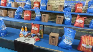 ۸۰۰ بسته معیشتی و بهداشتی توسط سپاه ناحیه خرمدره توزیع شد