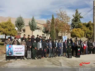 مراسم غباررویی وعطر افشانی مزار شهداء  درشهرستان هرسین