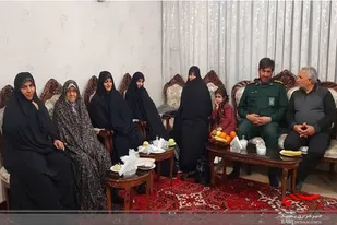 دیدار مسئولان سپاه تبریز با مادر شهدا