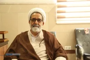 حضور جهادی طلاب سم پاشی&zwnj;های دشمن علیه روحانیت را بی اثر کرده است