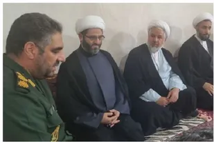 مسئول نمایندگی ولی&zwnj;فقیه در سپاه شهدای آذربایجان&zwnj;غربی با خانواده شهید نجفیان دیدار کرد